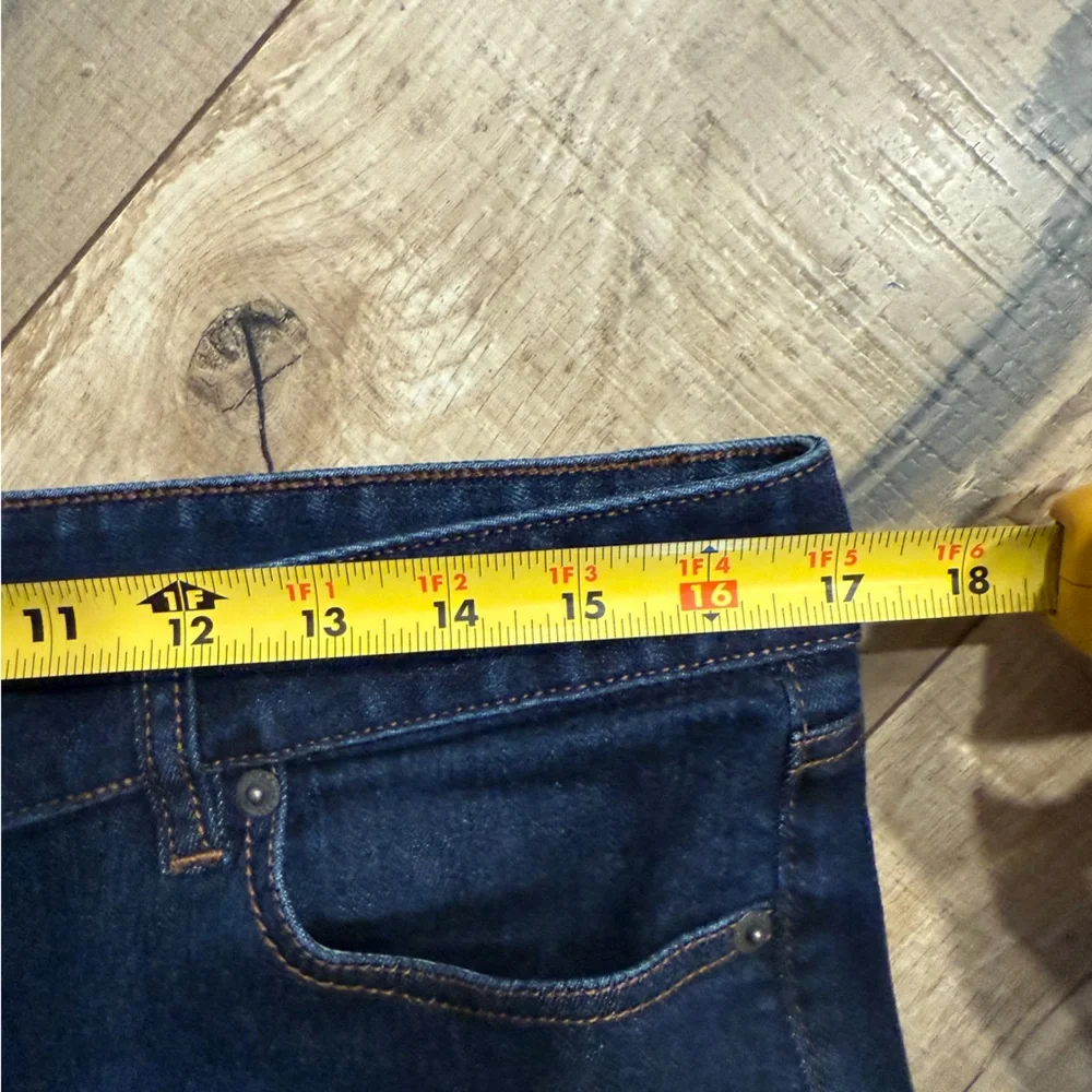 The Loft Woman’s Ankle Jeans - Picture 4 of 5